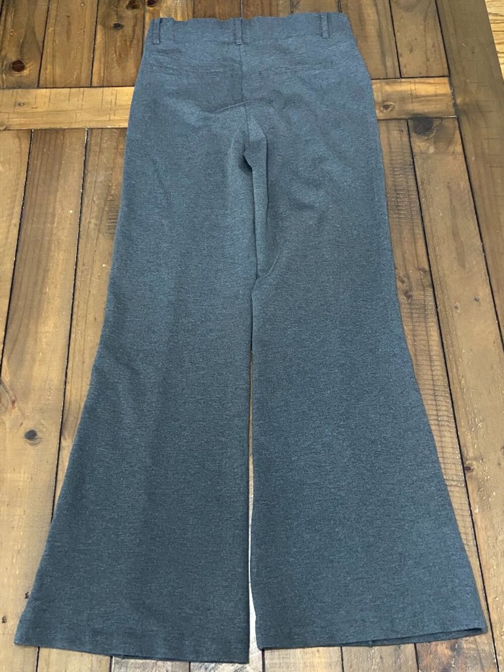 Quince Charcoal Gray Ultra-Stretch Ponte Flare Pants M - Picture 2 of 7